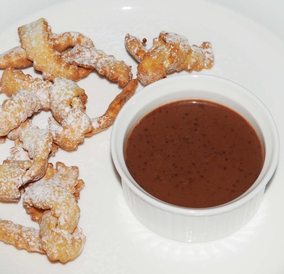 CARNIVAL FRITTERS
